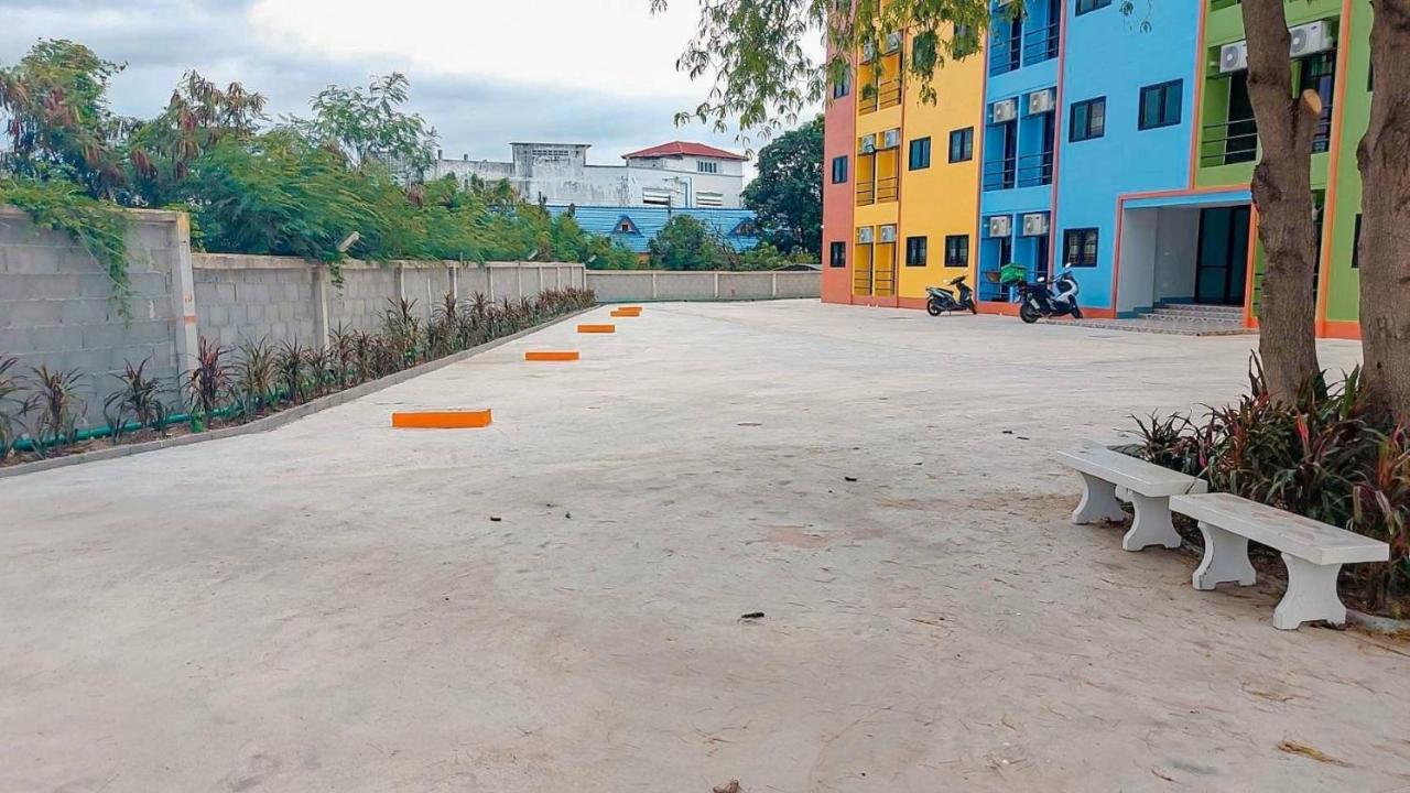 Dinosaur Apartment Hua Hin Ngoại thất bức ảnh